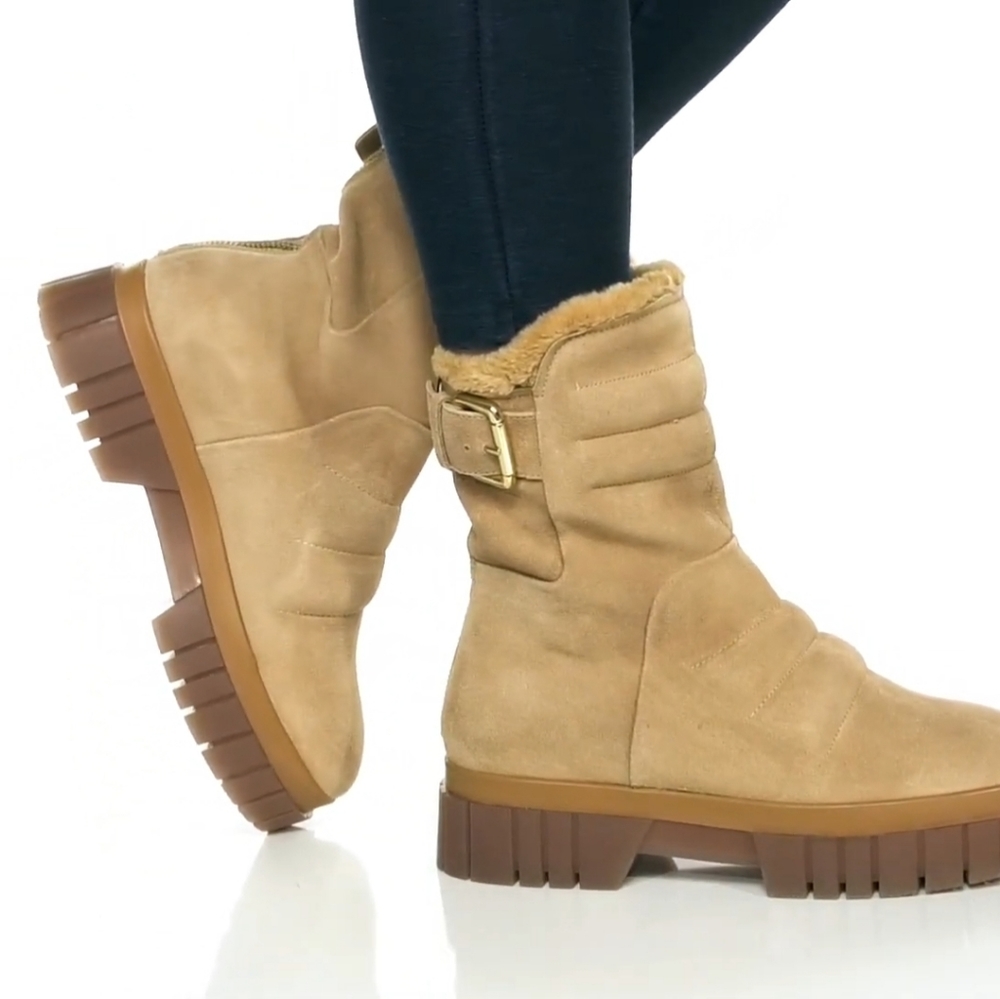 Free People Women's FableFaux-Fur Lined Sand-Suede Snow Boots Size 7/US